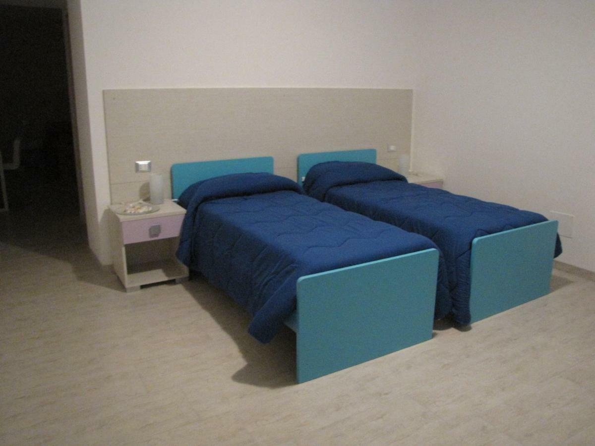 Quattro Stagioni Otel Padula Dış mekan fotoğraf